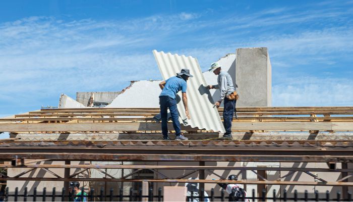  Defesa Civil já enviou 5.200 telhas e coordena doações de materiais a Rio Bonito do Iguaçu